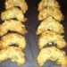 Pignolats: croissants aux pignons
