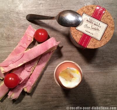 Oeuf à la coque et ses mouillettes