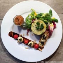 Salade de Pommes de terre écrasées à la provençale