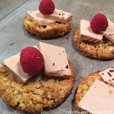 Croquants Noisettes au Foie Gras