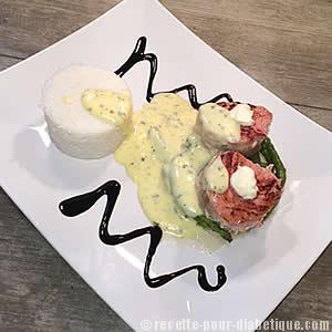 Thon sauce Béarnaise sur lit d'Asperges et Courgettes