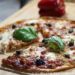 Pizza Pesto aux 3 Poivrons