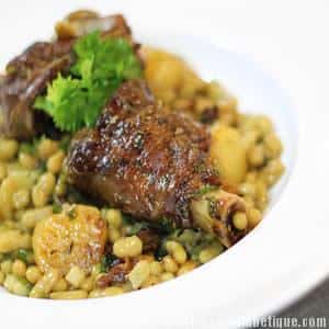 Souris d'Agneau braisée au Miel / Thym et ses Flageolets