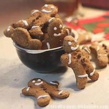 Biscuits bonshommes de Noël en pain d'épices - allégés