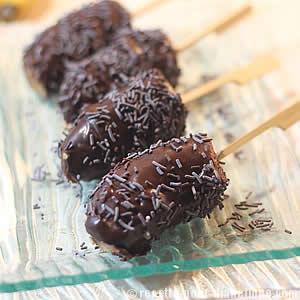 Sucettes de Banane glacée au chocolat sans sucre