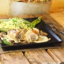 Suprêmes de Pintades à la vapeur sauce Poivre vert (Frais)