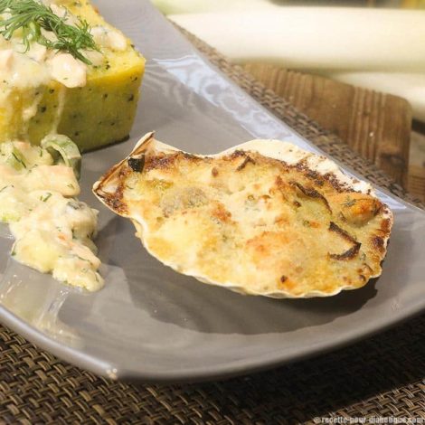 Coquilles Saint Jacques Saumon et Polenta Brocolis