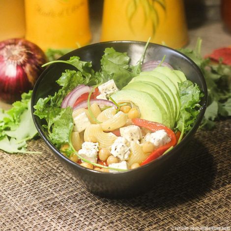 Salade fraicheur aux pâtes et Feta