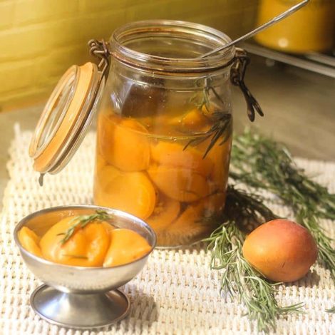 Abricots au Sirop léger sans sucre et Romarin