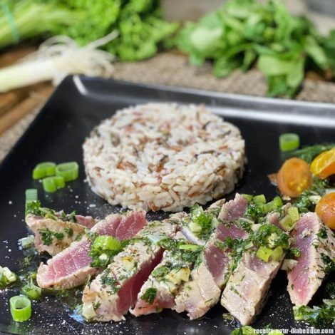 Thon mi-cuit mariné aux herbes et Riz sauvage