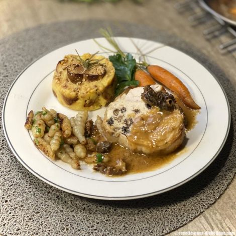 Rôti de Chapon à la Farce de Volaille et Morilles