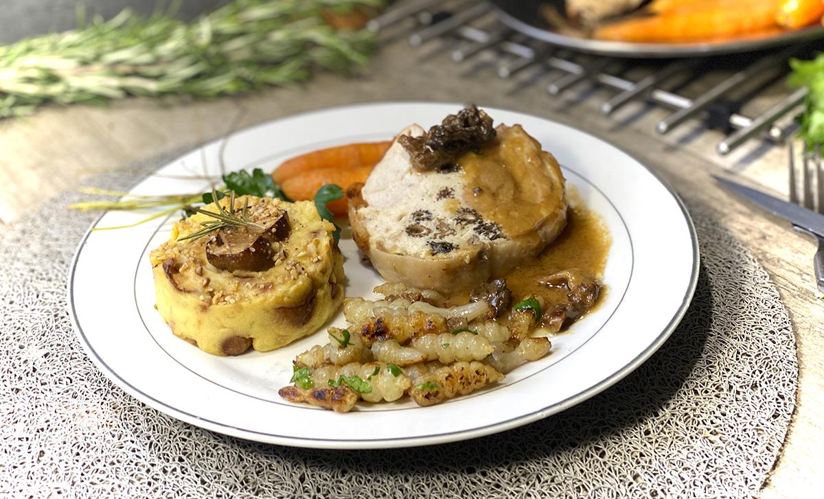 Rôti De Chapon Farci à La Cocotte Minute Rôti de Chapon à la Farce de Volaille et Morilles