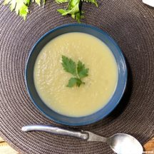 Soupe Détox Poireaux, Pommes de terre et Carottes