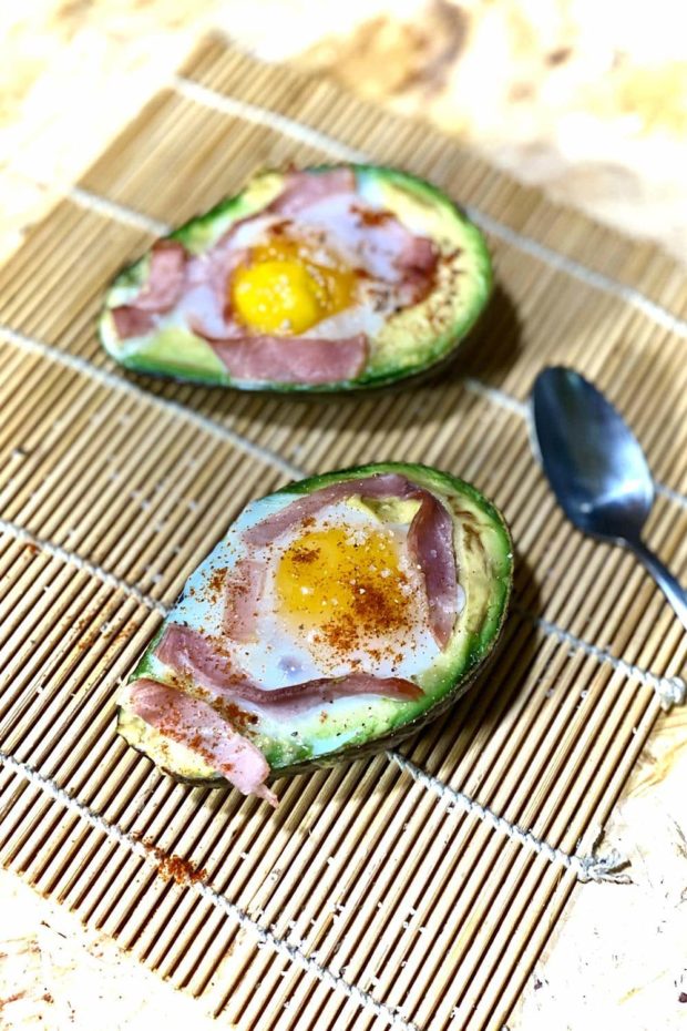 avocats chauds oeuf