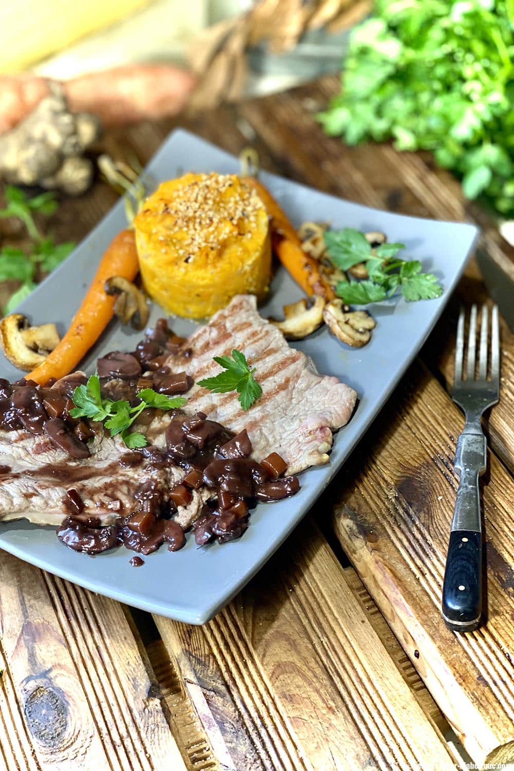 Entrecôte sauce forestière au vin rouge et sa purée Healthy