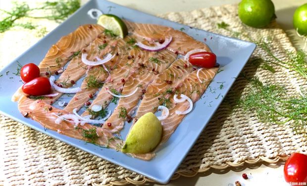 carpaccio-saumon-baies-roses