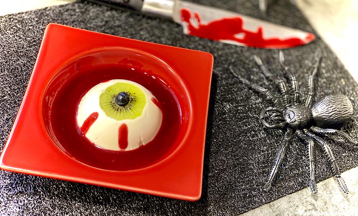 Panna Cotta d’Halloween Oeil ensanglanté