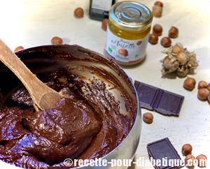 Bûche IG Bas - Noisette et Pâte à tartiner Chocolat
