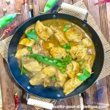 Poulet au Curry Rouge et Petits pois