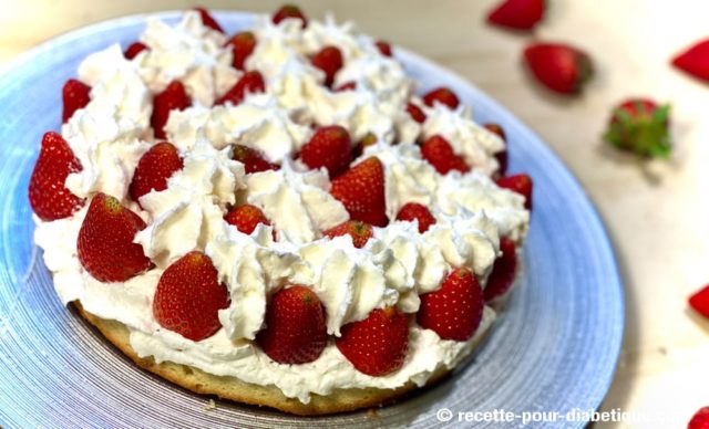 Fraisier léger et express à la Chantilly