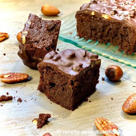 Brownie allégé nappé purée de cacahuète (IG bas)