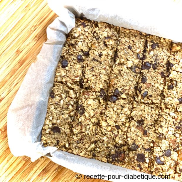 Barres Coupe faim chocolat, céréales, fruits secs maison ( Granola )