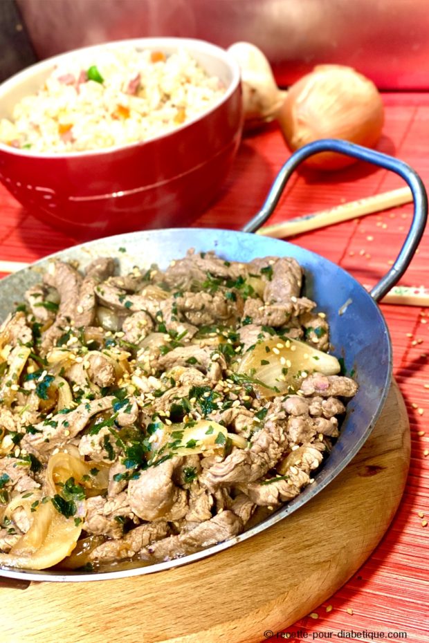 bouef chinois sauté aux oignons