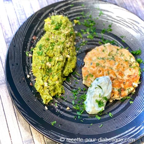 Steak haché de Saumon et sa Purée allégée
