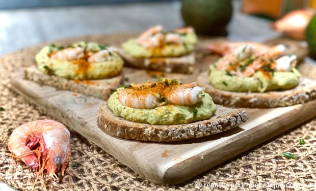 toast avocat crevette