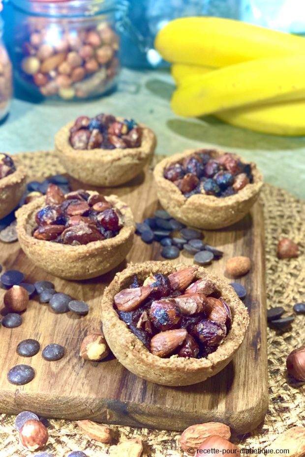 Nids de Pâques Chocolat, Noisettes et Amandes