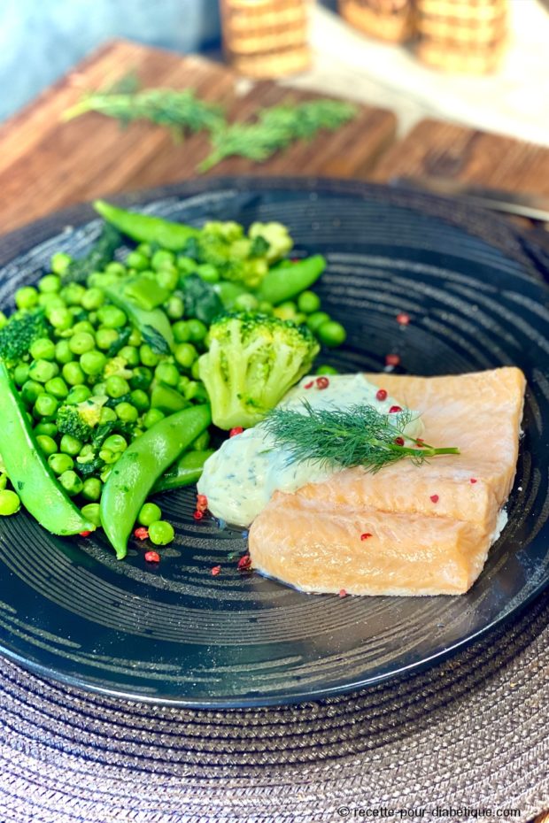 Truite saumonée aux légumes verts et sauce allégée Aneth