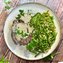 Gigot d'Agneau à la crème d'ail