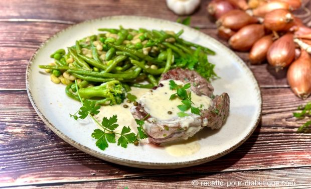 Gigot d'Agneau sauce à l'ail