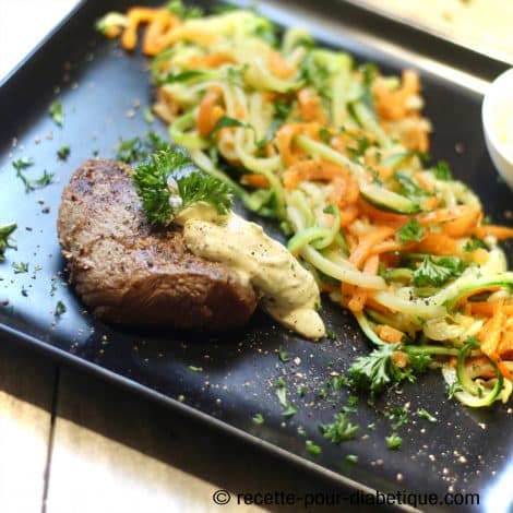 Pavé de bœuf sauce béarnaise allégée et julienne vapeur