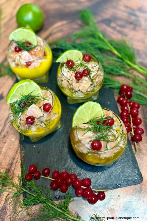 Découvrez comment préparer des verrines mangue & tartare de saumon, un apéritif dînatoire élégant et savoureux.