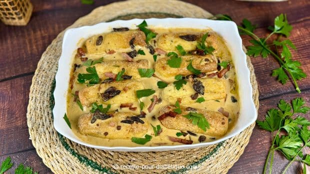 quenelles lyonnaises sauce morilles